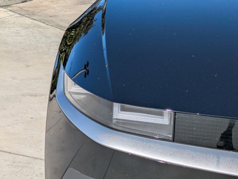 Certified 2025 Hyundai Ioniq 5 SEL image 7