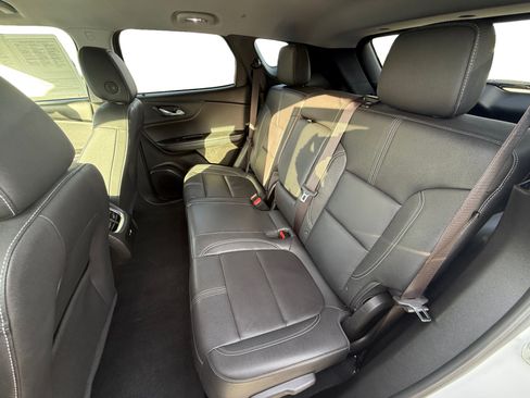 Used 2024 Chevrolet Blazer LT image 16