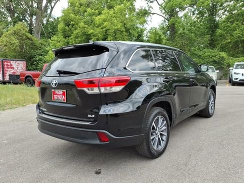 Used 2018 Toyota Highlander XLE FWD image 7