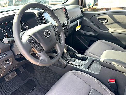 New 2026 Nissan Frontier SV w/ SV Convenience Package image 9