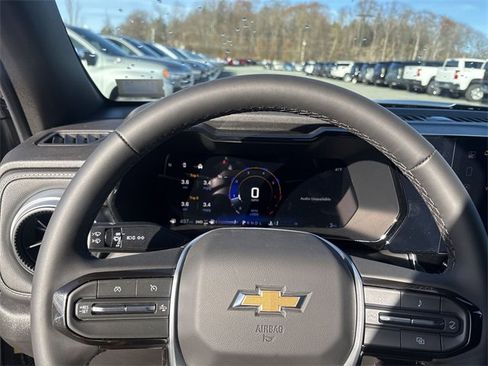 New 2026 Chevrolet Colorado LT image 11