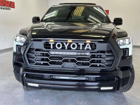 Used 2026 Toyota Sequoia Platinum AWD/4WD image 8