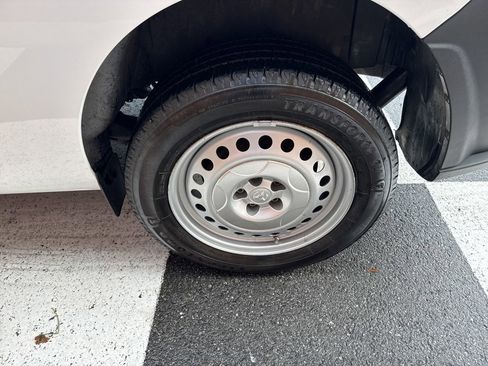 Used 2019 RAM ProMaster City Tradesman image 14