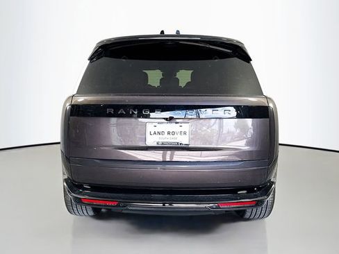 New 2026 Land Rover Range Rover Long Wheelbase SE AWD/4WD image 6