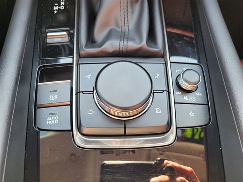 Used 2024 MAZDA MAZDA3 s image 26