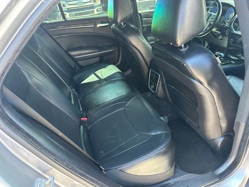 Used 2014 Chrysler 300 C image 13