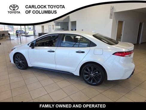 Used 2024 Toyota Corolla SE FWD image 9