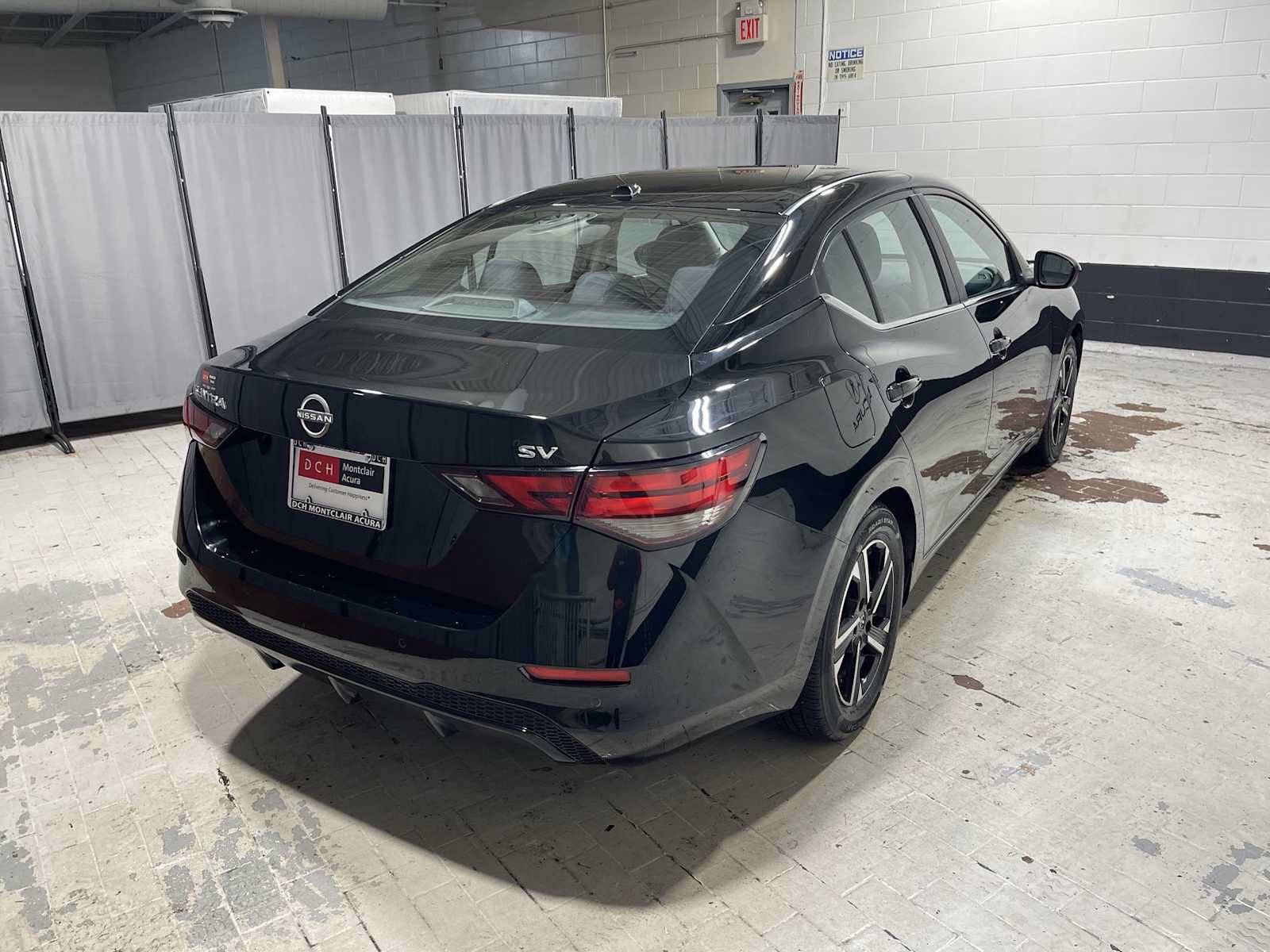 Used 2024 Nissan Sentra SV FWD image 26