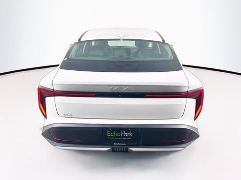Used 2025 Kia K4 FWD image 7