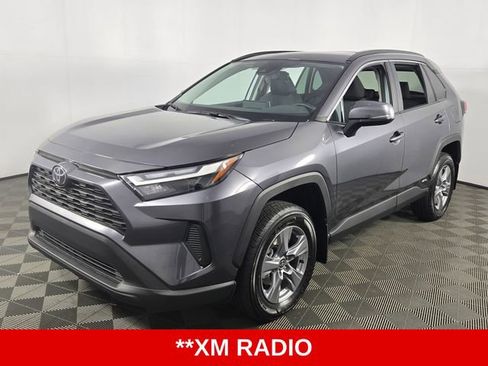 Used 2025 Toyota RAV4 XLE w/ Convenience Package AWD/4WD image 7