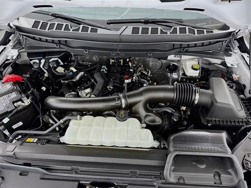 Used 2025 Ford F150 Platinum w/ Equipment Group 702A High image 33