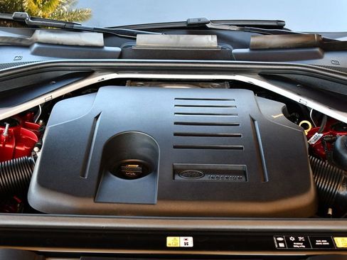 Used 2024 Land Rover Range Rover Sport Dynamic SE image 68