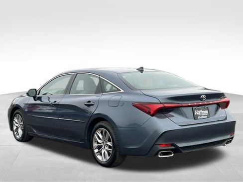 Used 2019 Toyota Avalon image 5