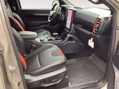 Used 2025 Ford Ranger Raptor image 15