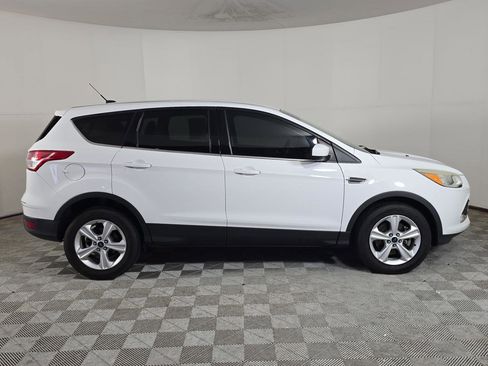 Used 2015 Ford Escape SE AWD/4WD image 4