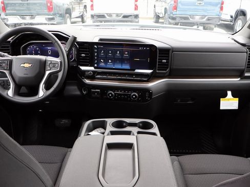 New 2026 Chevrolet Silverado 1500 LT w/ All Star Edition Plus image 16