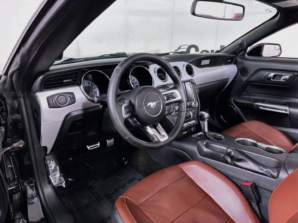 Used 2017 Ford Mustang GT Premium RWD image 10