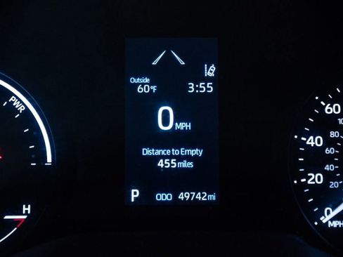 Certified 2024 Toyota Sienna LE image 18