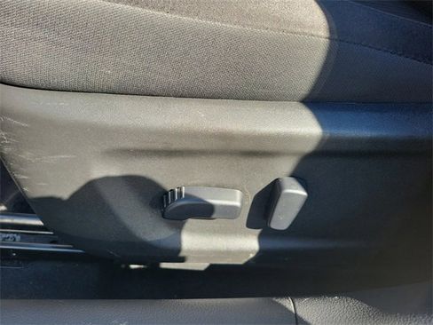 Used 2024 Nissan Altima 2.5 SV image 21