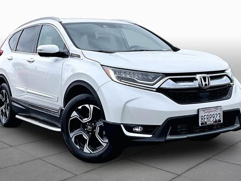 Used 2018 Honda CR-V Touring image 2