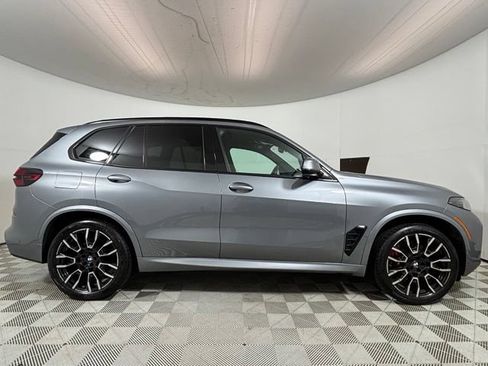Used 2025 BMW X5 xDrive40i w/ M Sport Package AWD/4WD image 8