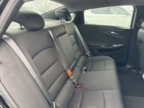 Used 2023 Chevrolet Malibu LT image 24