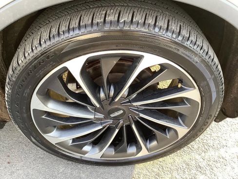 Used 2023 Lincoln Aviator Reserve w/ Equipment Group 201A image 21