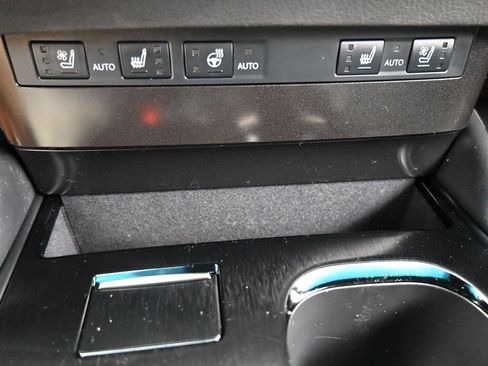 Used 2023 Lexus ES 350 F Sport w/ Accessory Package (Z2) FWD image 14