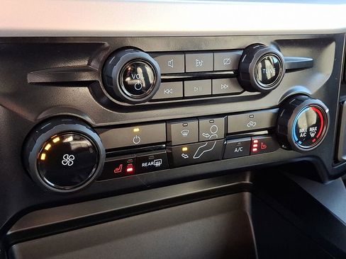 Certified 2024 Ford F350 XLT w/ Black Appearance Package image 15