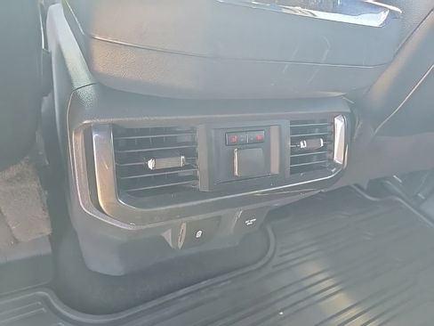 Used 2023 Ford F150 Lariat w/ Equipment Group 502A High AWD/4WD image 14