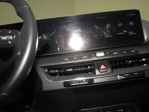 Used 2025 Kia K4 EX FWD image 7