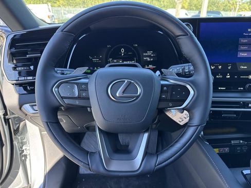 New 2026 Lexus RX 450h AWD image 29