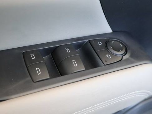 New 2026 GMC Terrain Elevation w/ Elevation Premium Package FWD image 13