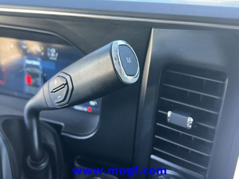 Used 2024 Ford F350 Platinum AWD/4WD image 16