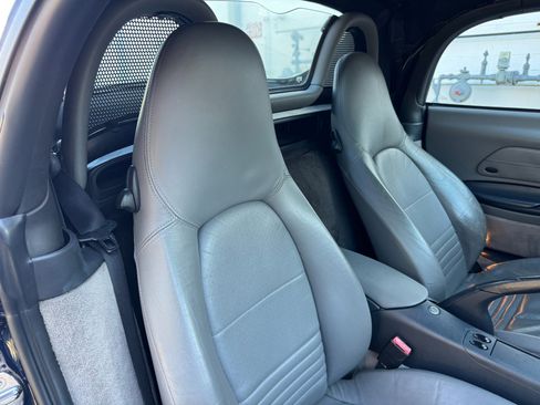Used 1999 Porsche Boxster image 42