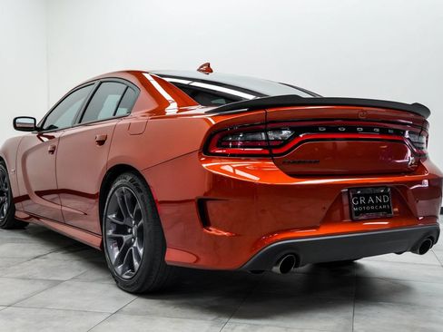 Used 2023 Dodge Charger Scat Pack w/ Plus Group RWD image 9