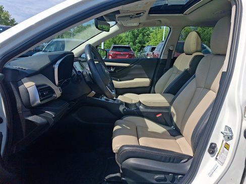 Certified 2023 Subaru Outback Limited AWD/4WD image 13