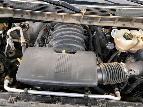 Used 2020 Chevrolet Silverado 1500 Custom Trail Boss w/ Custom Convenience Package image 32