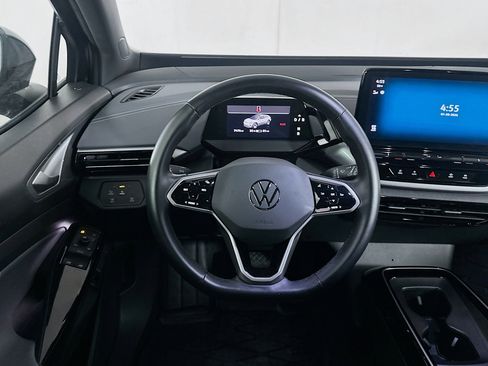 Used 2023 Volkswagen ID.4 Pro S Plus image 17