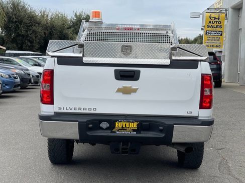 Used 2011 Chevrolet Silverado 2500 W/T image 54