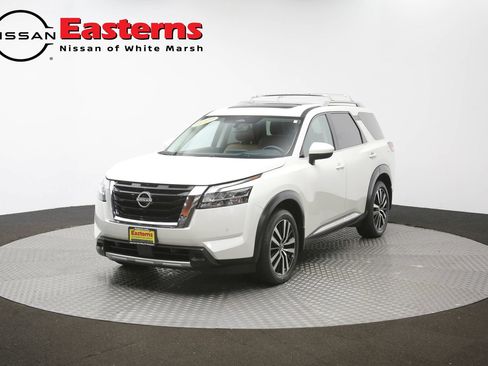 Used 2023 Nissan Pathfinder Platinum AWD/4WD image 58