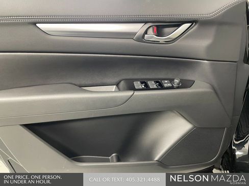 New 2025 MAZDA CX-5 AWD 2.5 S w/ Preferred Package image 22
