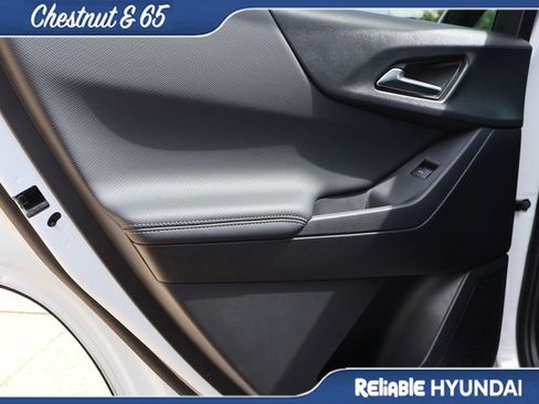 Used 2026 Chevrolet Equinox LT w/ LPO, Floor Liner Package FWD image 17