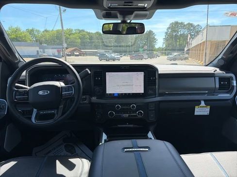 New 2025 Ford F250 Platinum AWD/4WD image 11