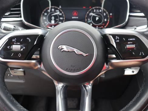 Used 2021 Jaguar F-PACE S image 24