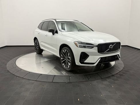 New 2026 Volvo XC60 T8 Ultra w/ Protection Package Premier AWD/4WD image 2
