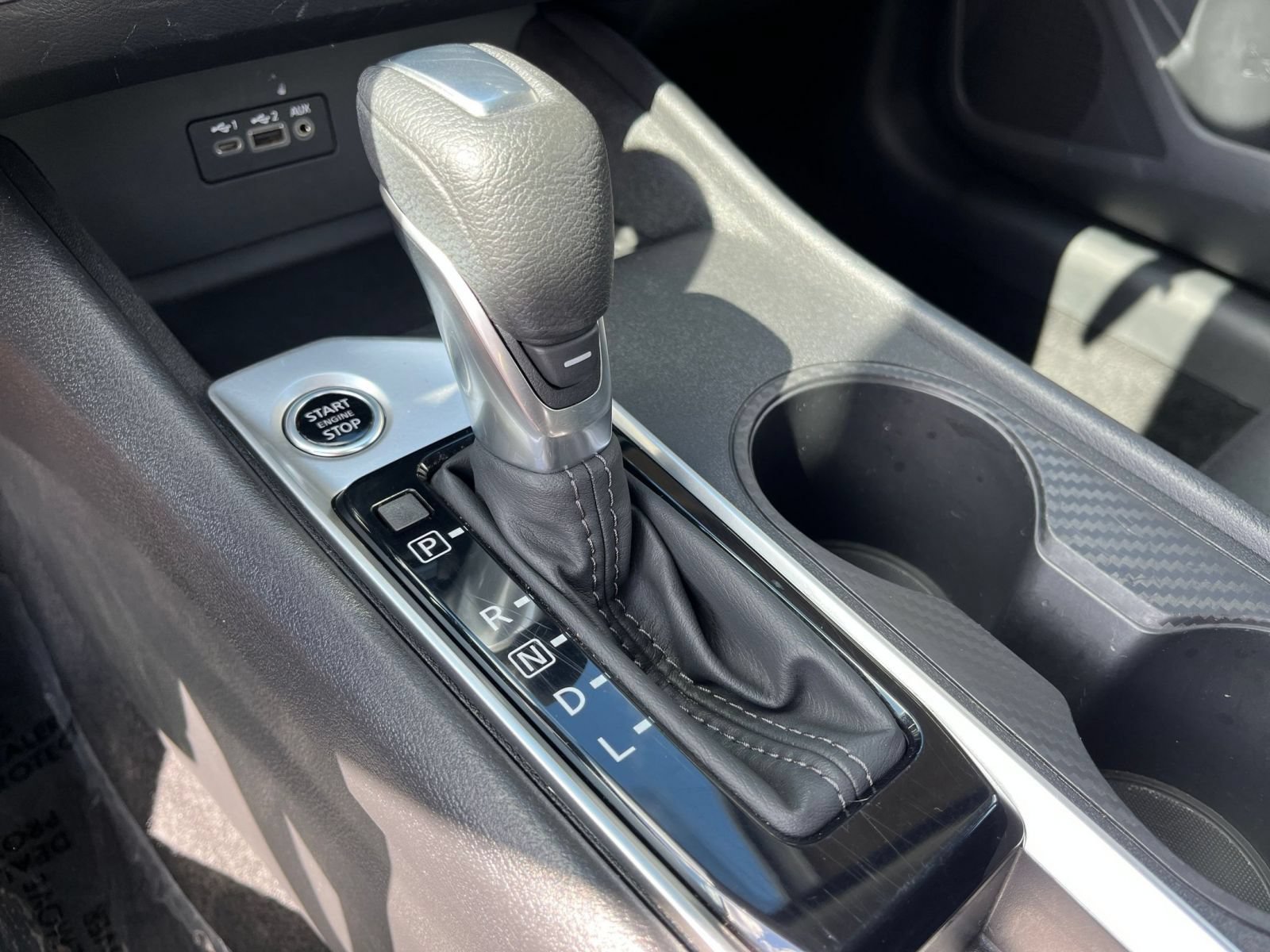 Used 2025 Nissan Altima 2.5 SV FWD image 41