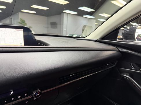 Used 2025 MAZDA CX-30 AWD 2.5 S w/ Preferred Package image 27