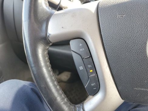 Used 2010 Chevrolet Silverado 1500 LT w/ Regional Value Package image 12