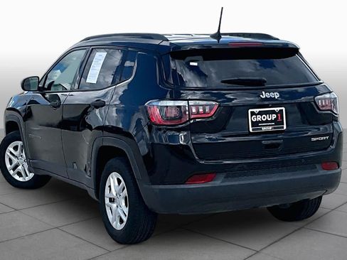 Used 2017 Jeep Compass Sport w/ Tech Group FWD image 11